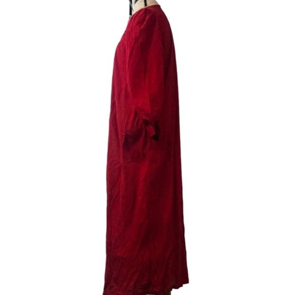 Red Robe Nightgown Costume Size 14-16 - Picture 3 of 6